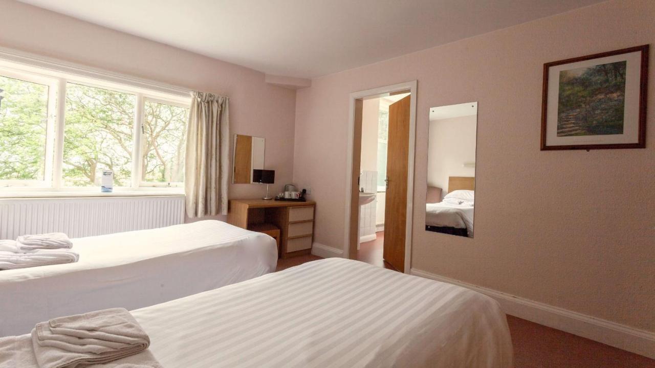 Cober Hill Hotel สการ์โบโรห์ ภายนอก รูปภาพ