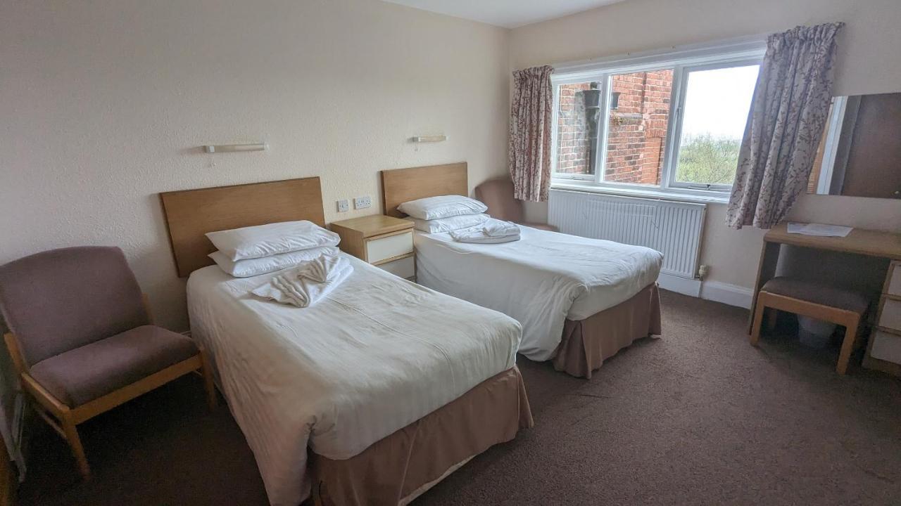 Cober Hill Hotel สการ์โบโรห์ ภายนอก รูปภาพ